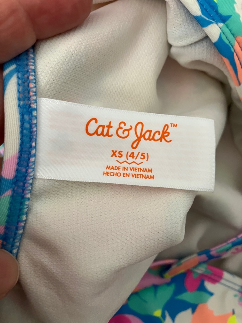 NEW - CAT & JACK Girls' Floral Printed Long Sleeve One Piece Rash Guard | XS 4-5 - Picture 12 of 12